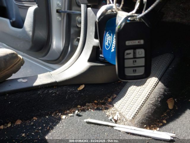 7FART6H94LE017589 Honda Cr-v Hybrid Touring