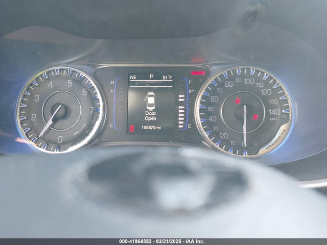 Chrysler 200 Limited 2015 1C3CCCAB7FN715508 Image 7