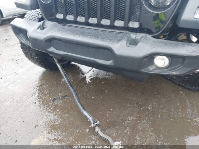 1C4HJXDG7JW227605 Jeep Wrangler Unlimited Sport S 4x4