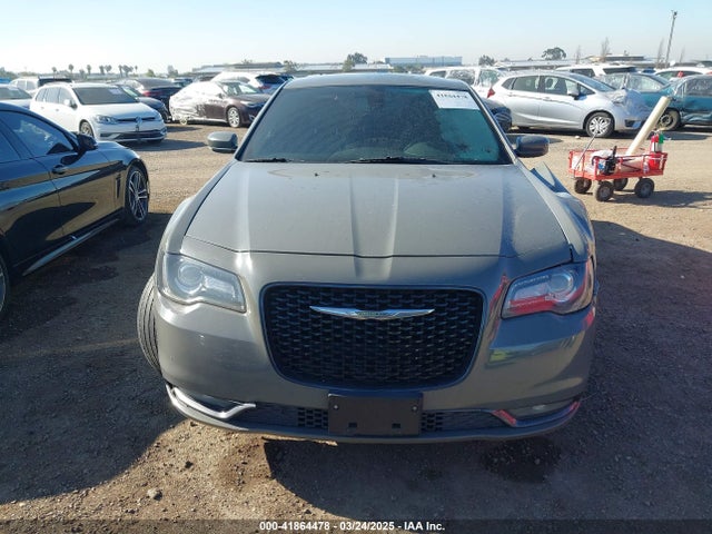 Chrysler 300 300s 2017 2C3CCABG0HH599708 Image 13