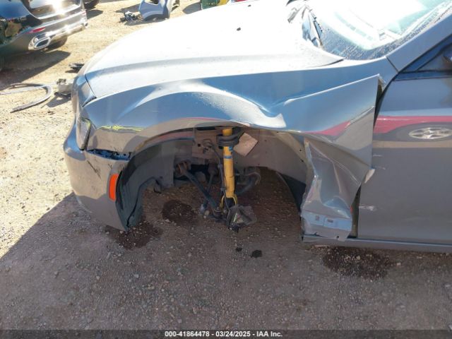 2017 CHRYSLER 300 2C3CCABG0HH599708 Photo 5