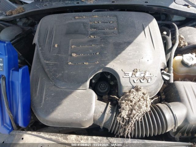 2C3CDXBG7KH576059 Dodge Charger Sxt Rwd