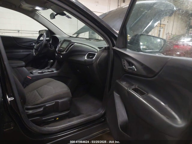 2GNAXSEV1J6111964 Chevrolet EQUINOX LT