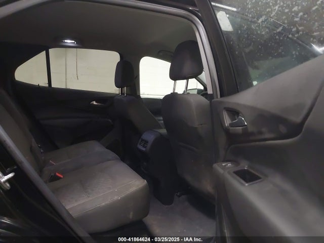 2GNAXSEV1J6111964 Chevrolet EQUINOX LT