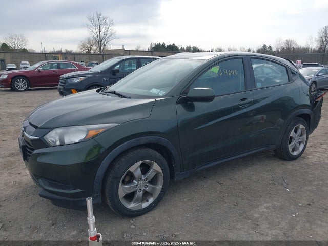 Honda HR-V LX 2018 3CZRU6H31JM703564 Image 2