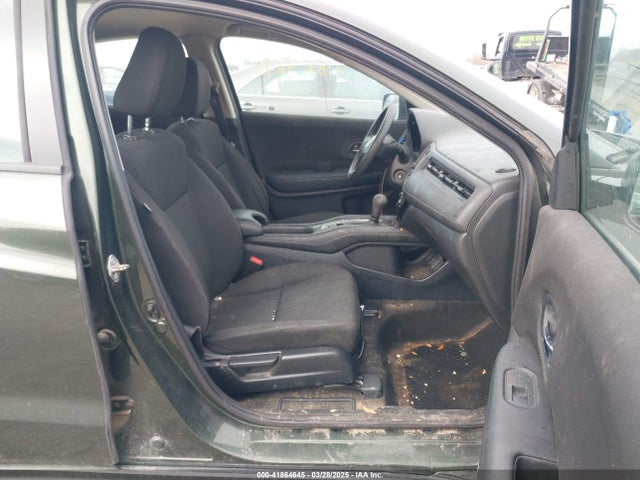 Honda HR-V LX 2018 3CZRU6H31JM703564 Image 5