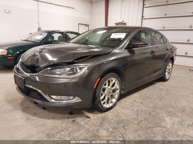 Chrysler 200 C 2015 1C3CCCEG5FN540181 Image 2