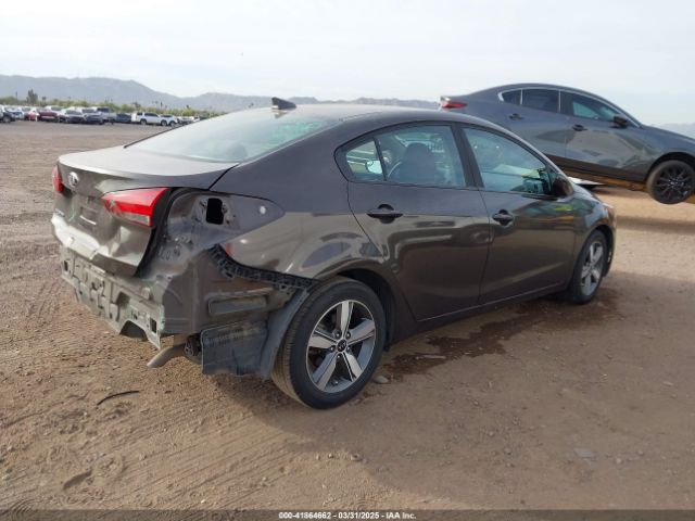 3KPFL4A72JE200794 KIA FORTE LX