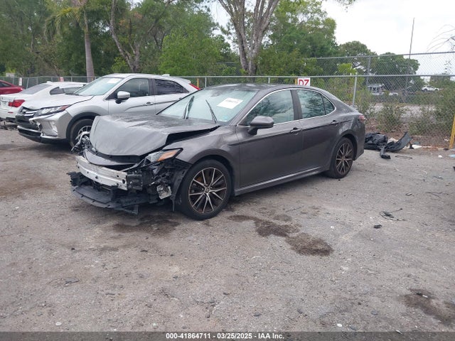 4T1G11AK2MU518087 Toyota CAMRY SE