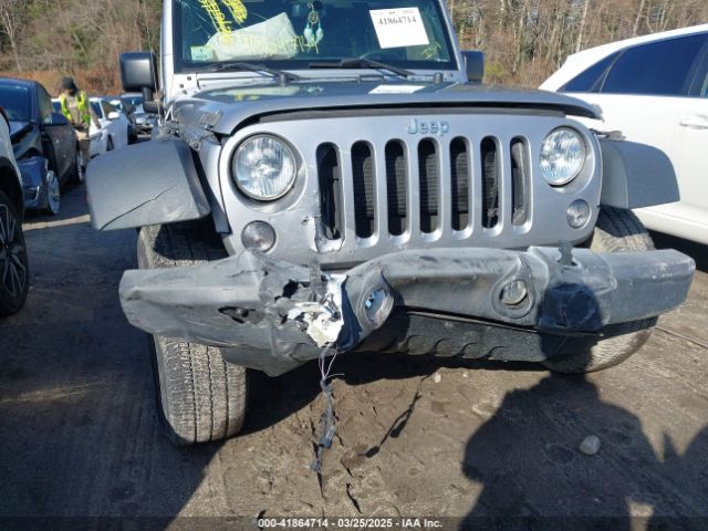 1C4BJWDG4FL732123 Jeep Wrangler Unlimited Sport
