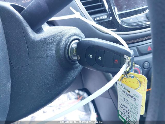 3GNCJKSB9LL127218 Chevrolet Trax Fwd Ls
