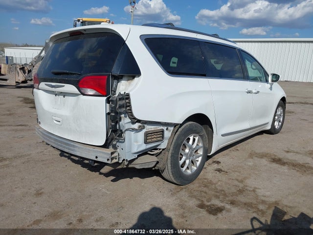 Chrysler Pacifica Touring L 2020 2C4RC1BG8LR125840 Image 4