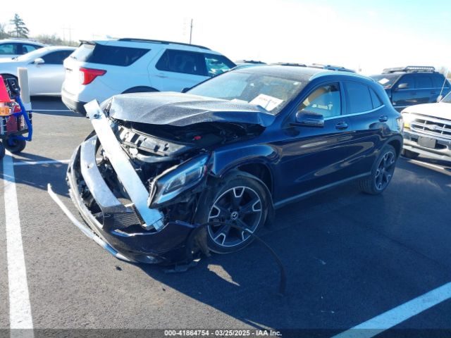 WDCTG4EB8JJ453945 Mercedes-Benz GLA 250