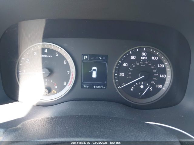 KM8J23A45HU343355 Hyundai TUCSON SE
