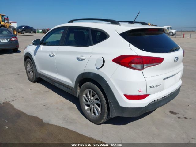 KM8J23A45HU343355 Hyundai TUCSON SE