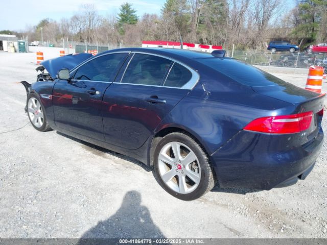 2018 JAGUAR XE SAJAE4FX7JCP21208 Photo 2
