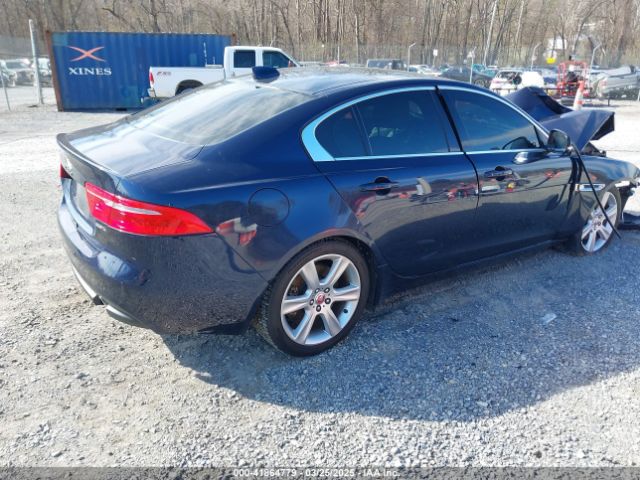 2018 JAGUAR XE SAJAE4FX7JCP21208 Photo 3