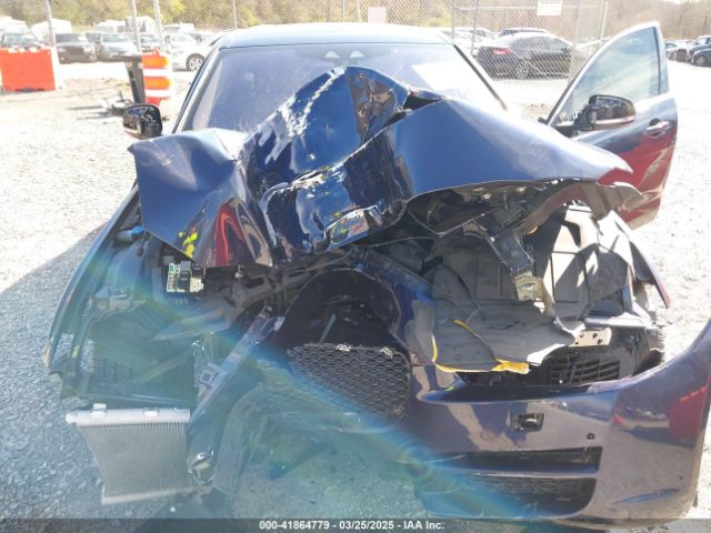 2018 JAGUAR XE SAJAE4FX7JCP21208 Photo 5