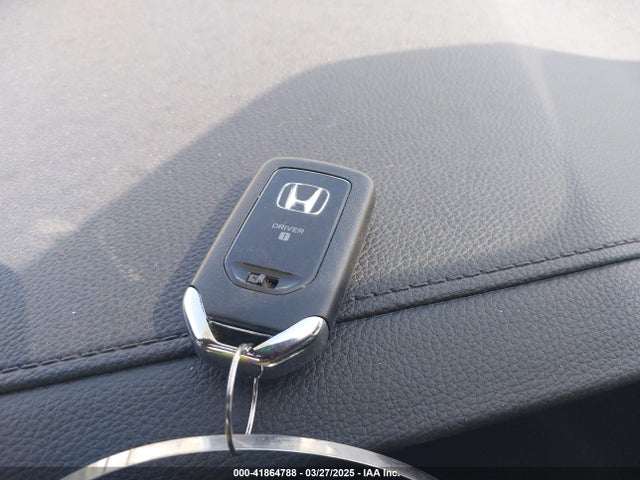 5FNYF8H61NB014457 Honda Passport Awd Trailsport