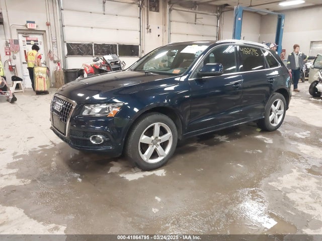 2011 AUDI Q5 WA1DKAFP4BA028879 Photo 1