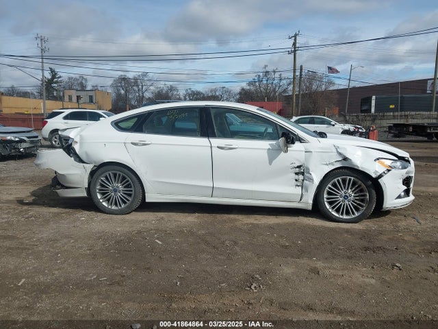 3FA6P0H95ER361049 Ford FUSION SE
