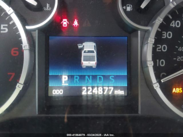 5TFEY5F1XEX152006 Toyota Tundra Sr5 5.7l V8