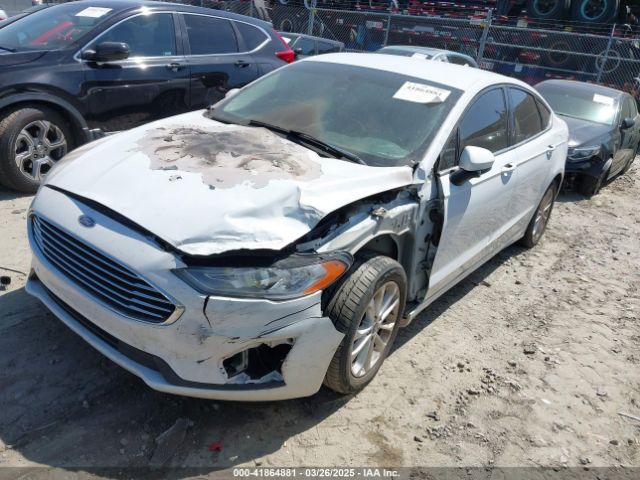 3FA6P0HD3KR229648 Ford FUSION SE