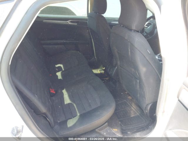 3FA6P0HD3KR229648 Ford FUSION SE