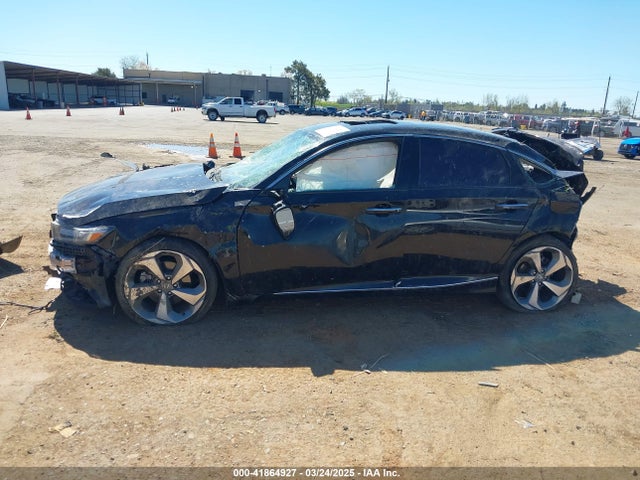 1HGCV1F94JA050780 Honda Accord Touring