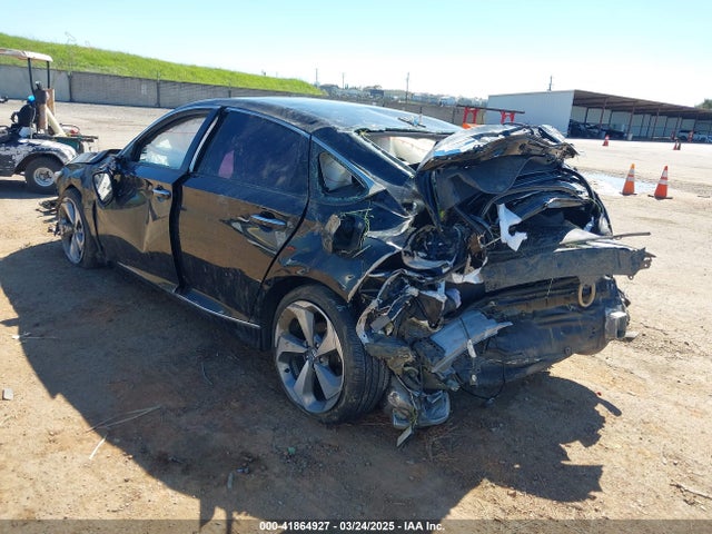 1HGCV1F94JA050780 Honda Accord Touring