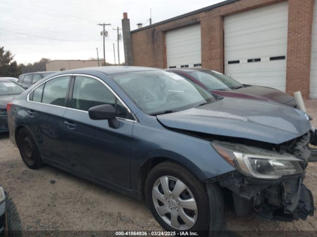 4S3BNAA66J3044801 Subaru Legacy 2.5i