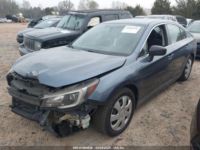 4S3BNAA66J3044801 Subaru Legacy 2.5i