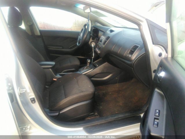 KNAFK4A68G5439441 KIA FORTE LX