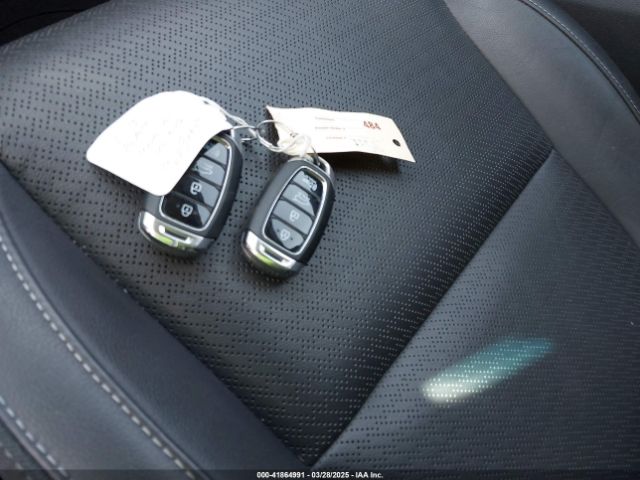 KM8K3CA52JU136969 Hyundai Kona Limited