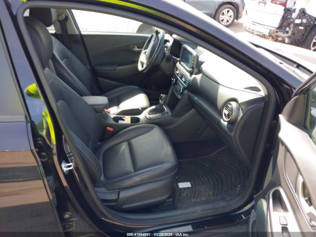 KM8K3CA52JU136969 Hyundai Kona Limited