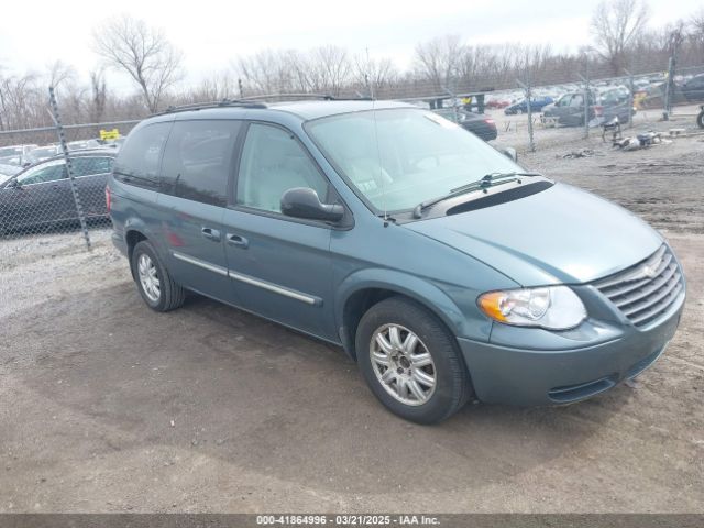 2005 CHRYSLER TOWN & COUNTRY 2C4GP54LX5R202644