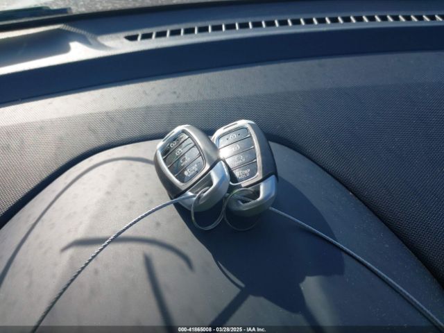 KMHRC8A31MU088556 Hyundai Venue Denim