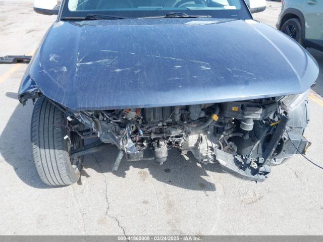 KMHRC8A31MU088556 Hyundai Venue Denim