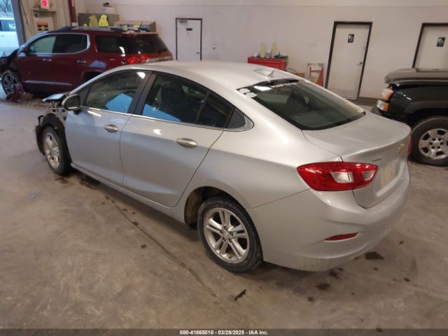 2017 CHEVROLET CRUZE 1G1BE5SM3H7246916 Photo 2