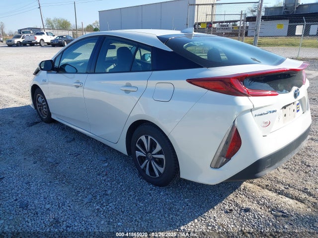 Toyota Prius Prime Premium 2019 JTDKARFP3K3106071 Image 3