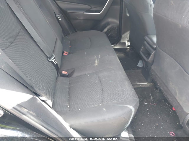 2T3H1RFV5LW075011 Toyota RAV4 LE