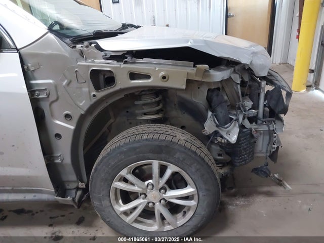 2GNFLFEKXG6288777 Chevrolet EQUINOX LT