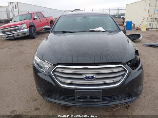 1FAHP2E8XFG124081 Ford 2015