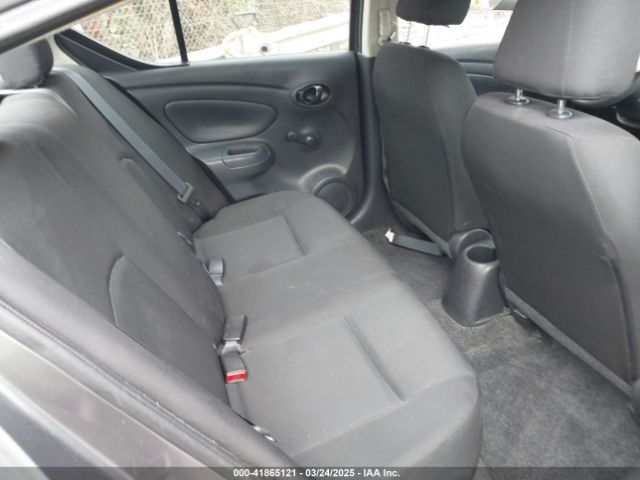3N1CN7AP6JL880969 Nissan Versa 1.6 S+