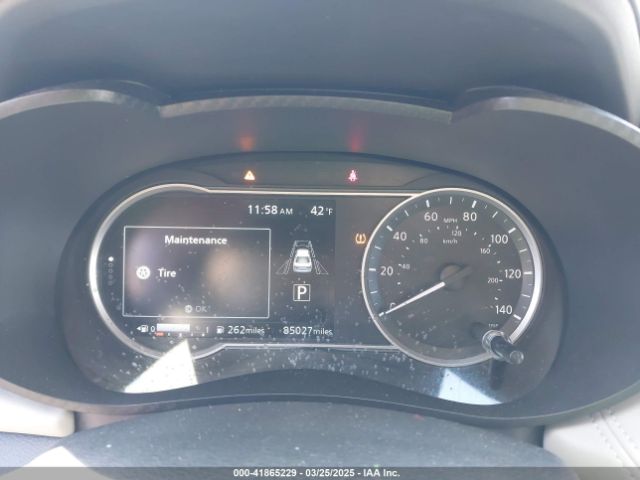 3N1CN8EV9LL887397 Nissan Versa Sv Xtronic Cvt
