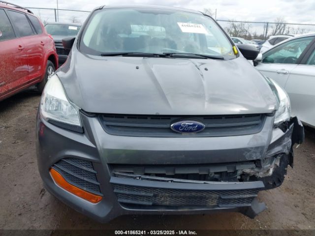 1FMCU0F79EUB71198 Ford ESCAPE S