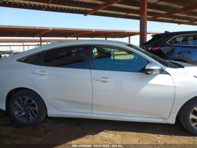 2HGFC2F71JH577216 Honda CIVIC EX