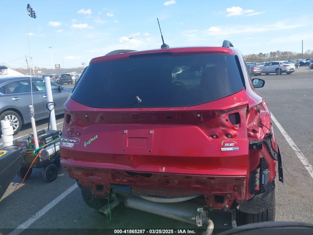 1FMCU9G9XHUE20374 Ford ESCAPE SE