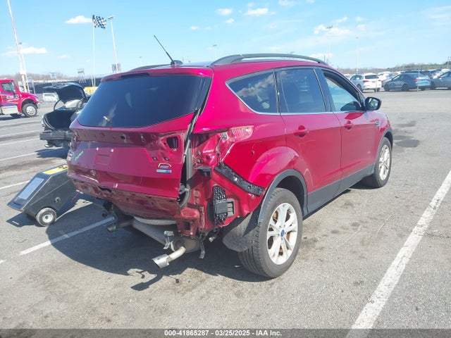1FMCU9G9XHUE20374 Ford ESCAPE SE