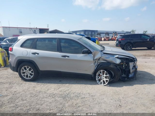 1C4PJMAB5FW533972 Jeep Cherokee Sport